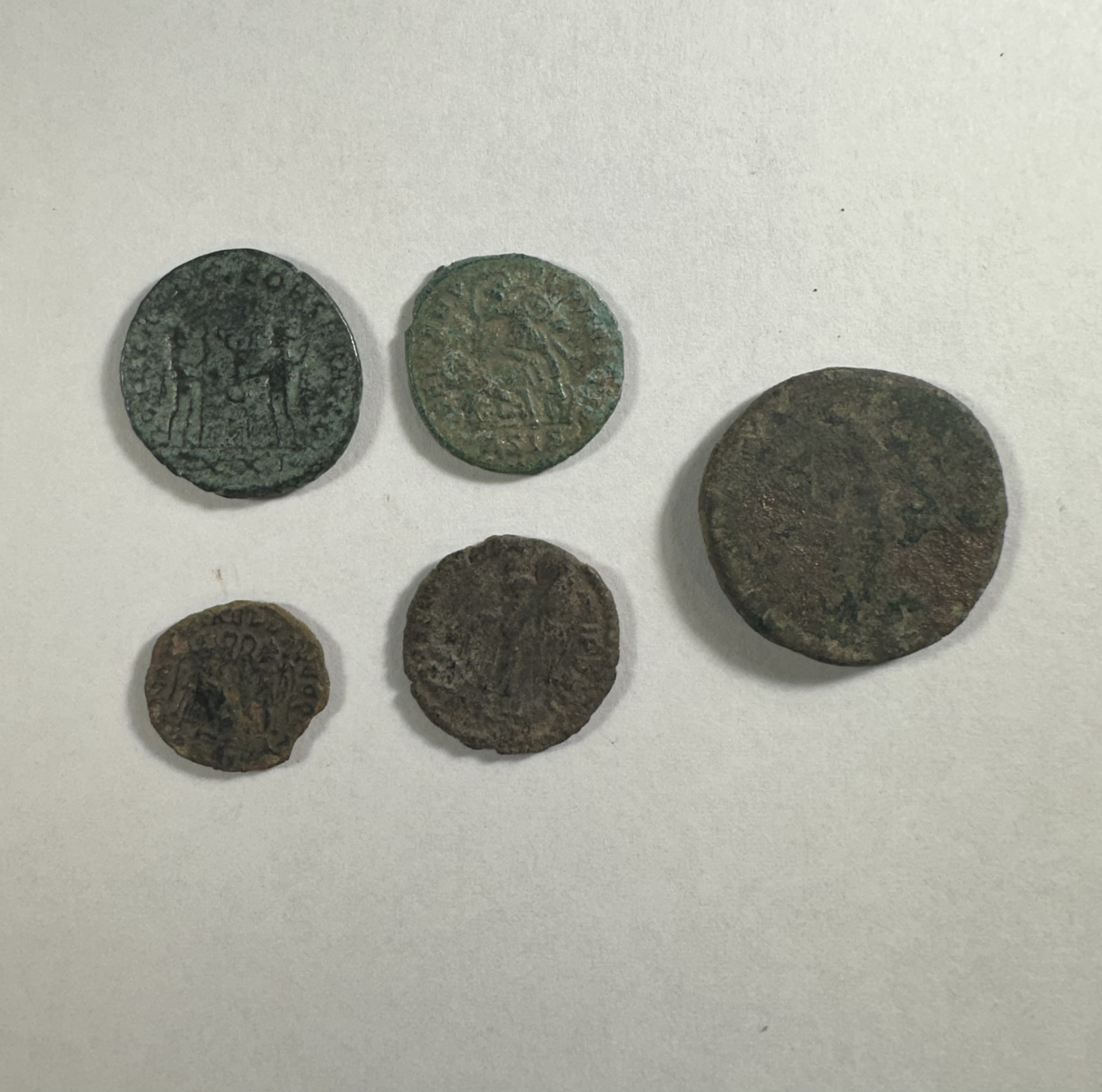 5 Ancient Roman Coins Christian Era 306-357AD - Image 3